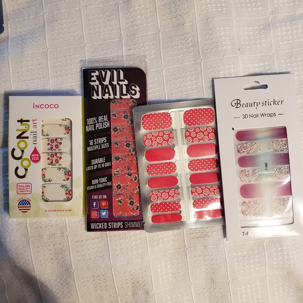 Pinks and reds Nail polish strips